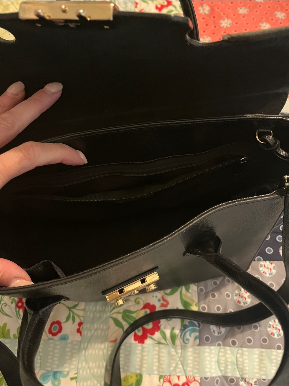Furla Black Leather Satchel with Gold-Tone Lock - Picture 4 of 5